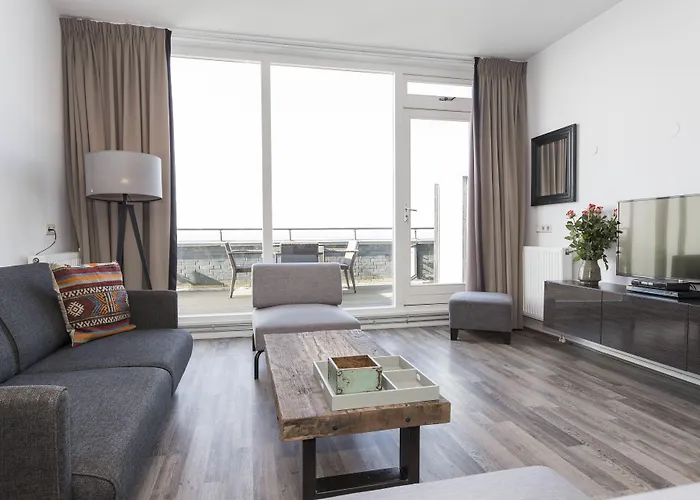 Poort Boutique * בלומינדייל